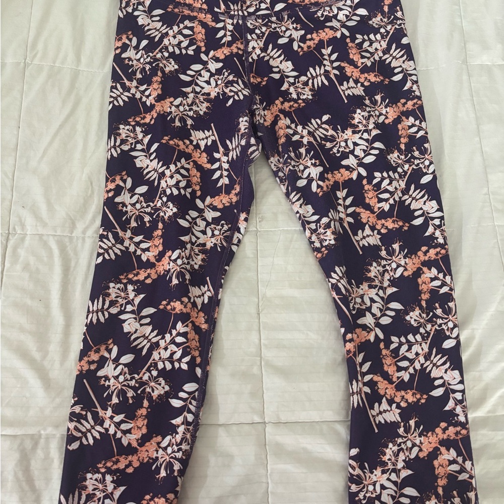 Fabletics women’s workout leggings size medium
